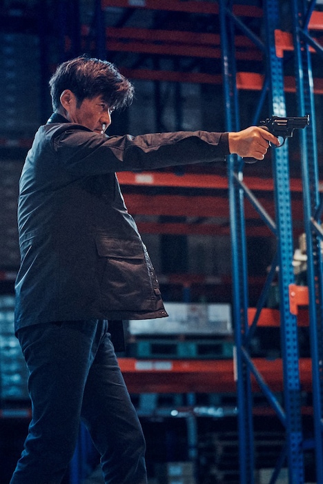 「ザ・バッド・ガイズ」新場面写真。オ・グタク役のキム・サンジュン。