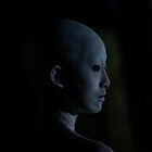 松井玲奈が石膏で顔覆われる、「ゾッキ」強烈メイキング映像を編集&実況