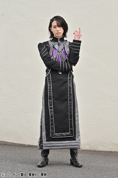 世古口凌演じるステイシー。