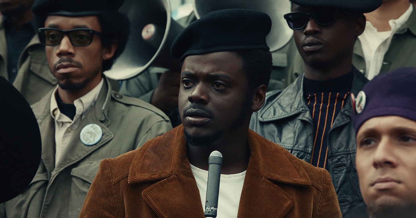 「Judas and the Black Messiah（原題）」 (c)2020 Warner Bros. Entertainment Inc., MACRO JWMH, LLC, Participant Media, LLC and BRON Creative USA, Corp. All rights reserved.