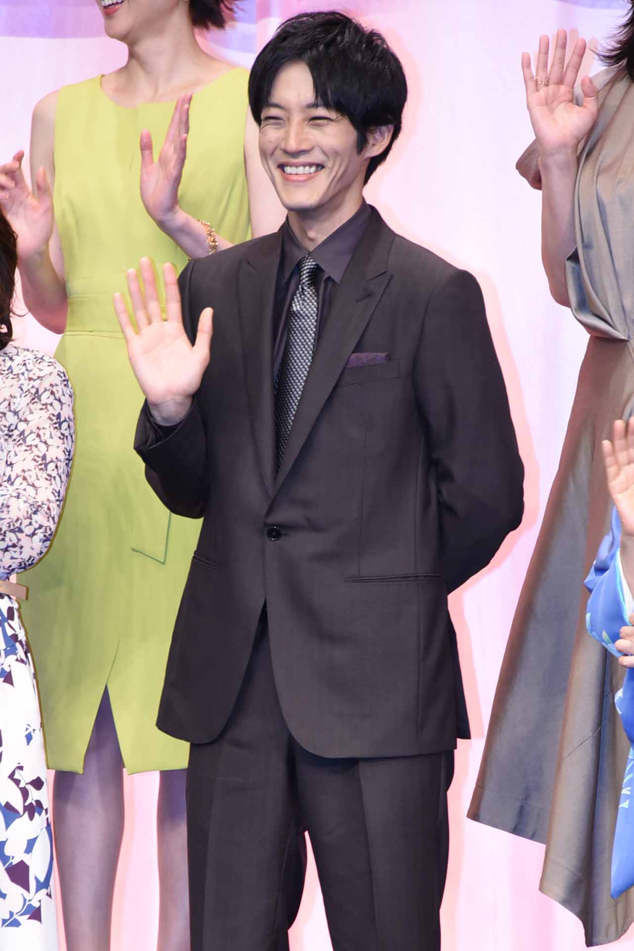 松坂桃李