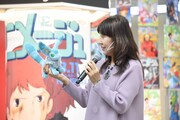 「ほら、怖くない。怖くない」とテトに話し掛ける島本須美。