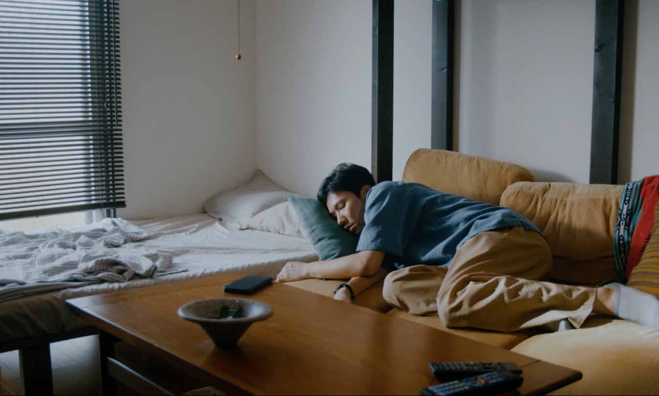「彼女来来」