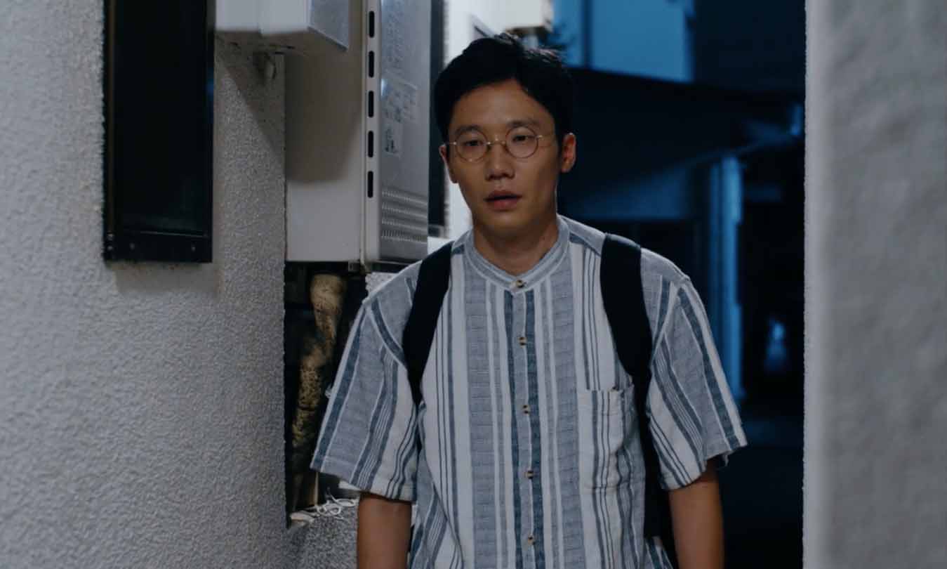 「彼女来来」
