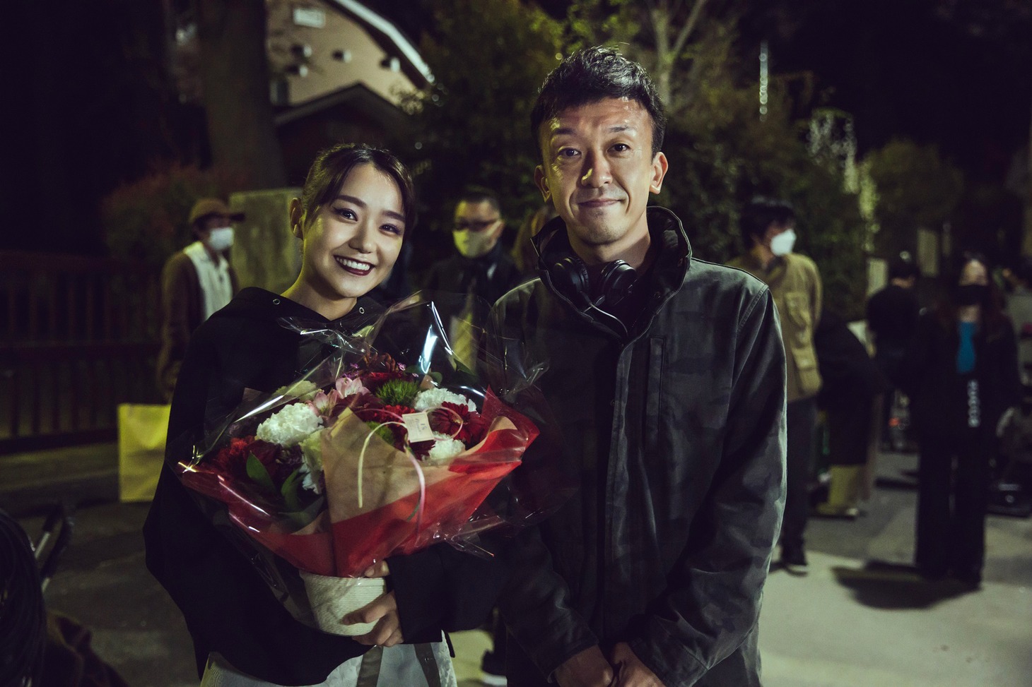 左から奈緒、野口照夫。