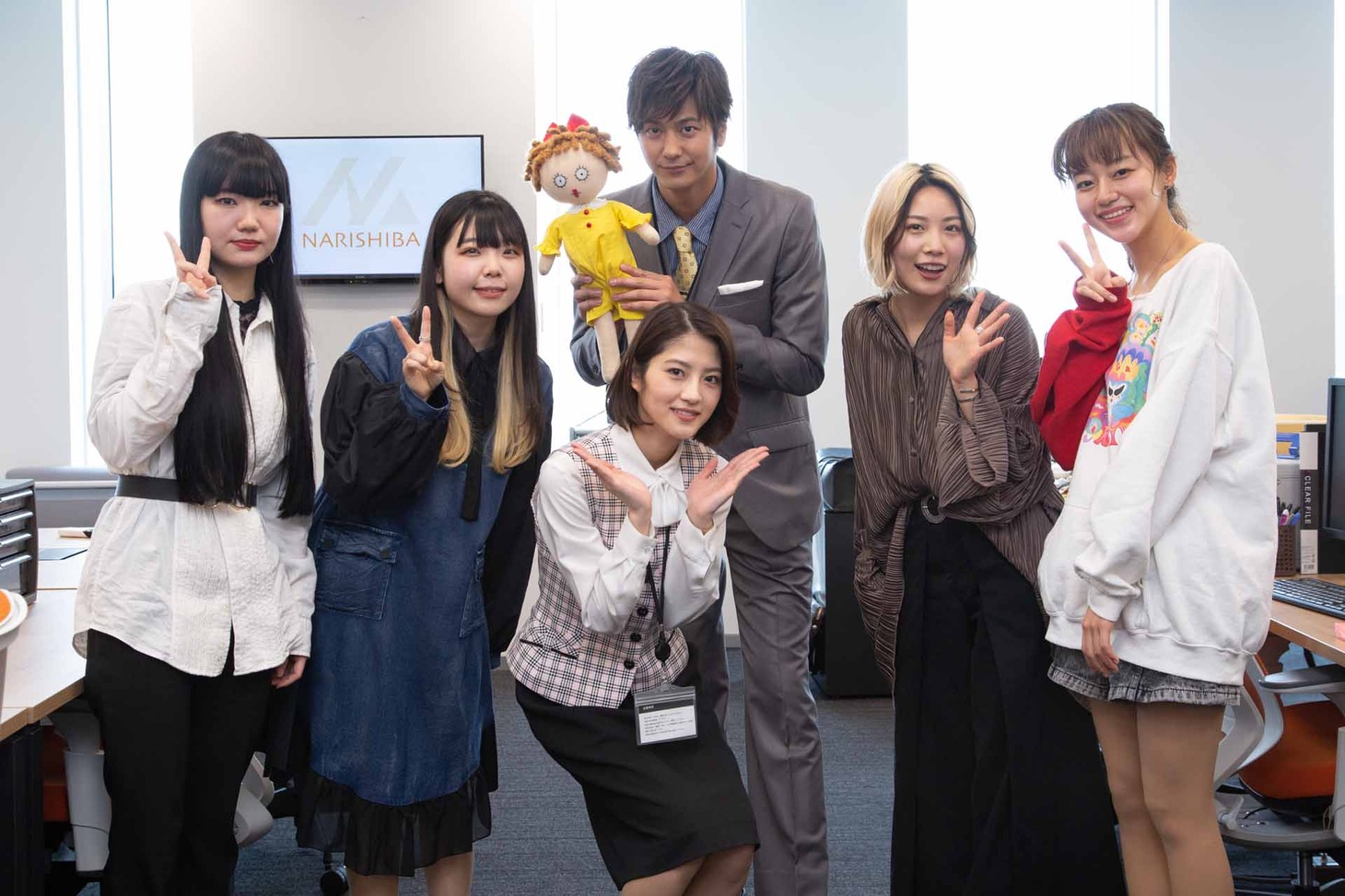 「結婚できないにはワケがある。」撮影現場を訪問したshe9。