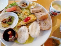 付知ばあちゃんちで提供される食事メニューのイメージ。