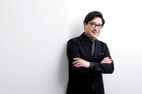 ジョン・カビラ