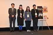 「ndjc:若手映画作家育成プロジェクト2020」上映会の様子。左からスーパーバイザーの香月純一、監督の植木咲楽、木村緩菜、志萱大輔。