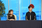 左から笹野鈴々音、今藤洋子。