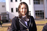 神岡実希演じる香坂玲子。