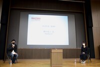「マスターズ・オブ・シネマ」の様子。左から土田環、横浜聡子。