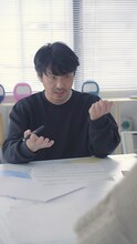 「fAct」より、水橋研二。