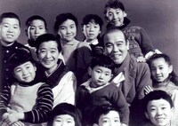 「お父さんはお人好し」 (c)KADOKAWA1955