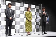 左から竹野内豊、石田ゆり子、三浦貴大。