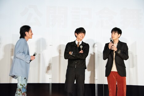 左から藤原季節、高良健吾、成田凌。