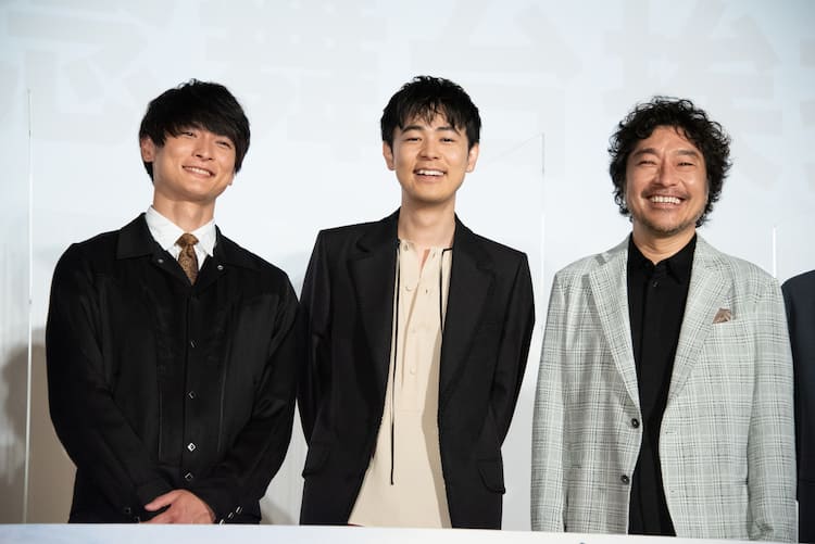 くれなずめ 舞台挨拶にトータス松本 主題歌は成田凌と相談して制作 イベントレポート 音楽ナタリー くれなずめ 舞台挨拶にトータス松本 主題歌は成田凌と相談して制作 イベントレポート 音楽ナタリー
