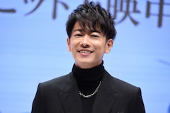 るろうに剣心 佐藤健と有村架純が現場を回想 夢の中のよう あまりにも美しい 写真18枚 映画ナタリー るろうに剣心 佐藤健と有村架純が現場を回想 夢の中のよう あまりにも美しい 写真18枚 映画ナタリー