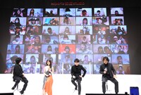 「『るろうに剣心 最終章 The Beginning』10thアニバーサリーイベント」の様子。