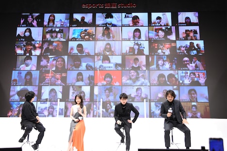 「『るろうに剣心 最終章 The Beginning』10thアニバーサリーイベント」の様子。