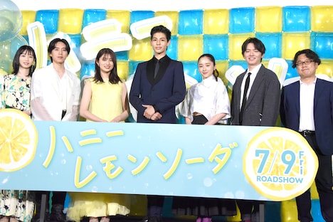 「ハニーレモンソーダ」“ハニレモ▽しゅわきゅんサマー開幕式”の様子。