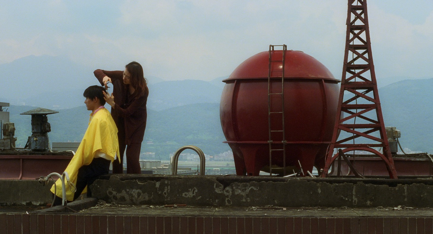 「ラブ ゴーゴー」 (c)Central Pictures Corporation