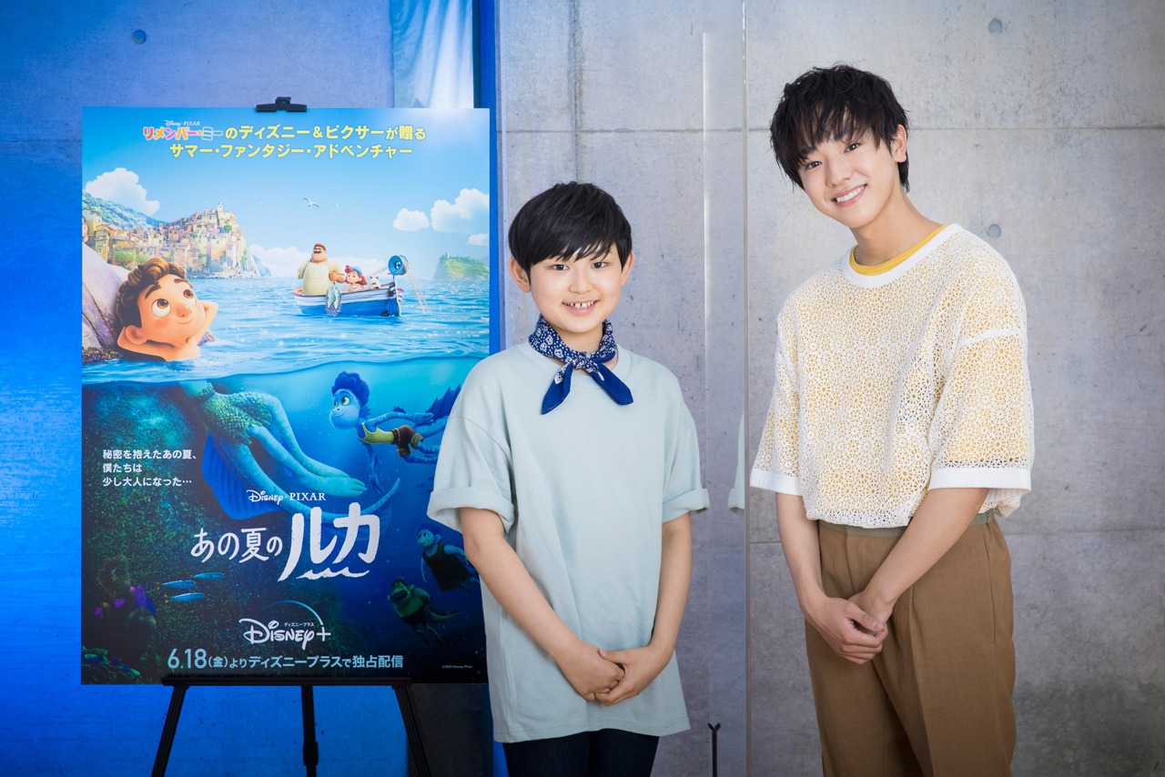 左から阿部カノン、池田優斗。