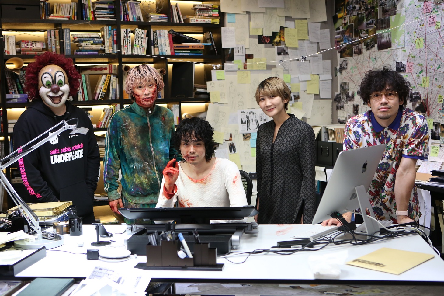 左からDJ LOVE、Fukase、菅田将暉、Saori、Nakajin。