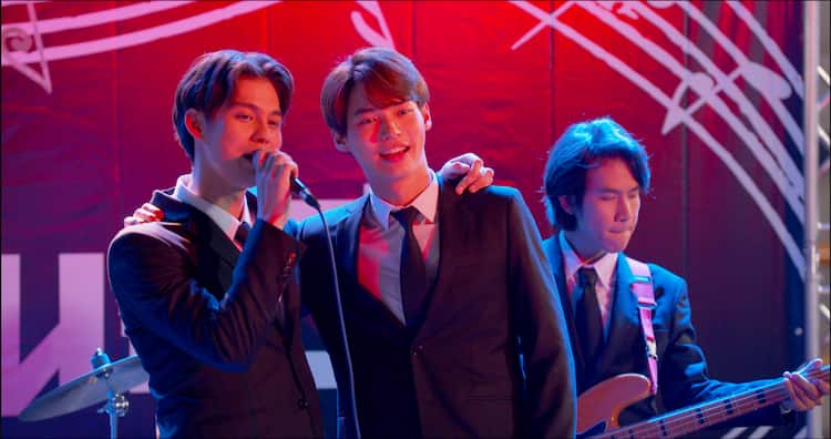 2gether THE MOVIE」新写真、サラワット＆タインがちょっぴり大人に 