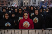 「ニュー・ポープ 悩める新教皇」