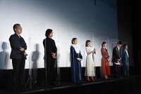 「明日の食卓」初日舞台挨拶の様子。