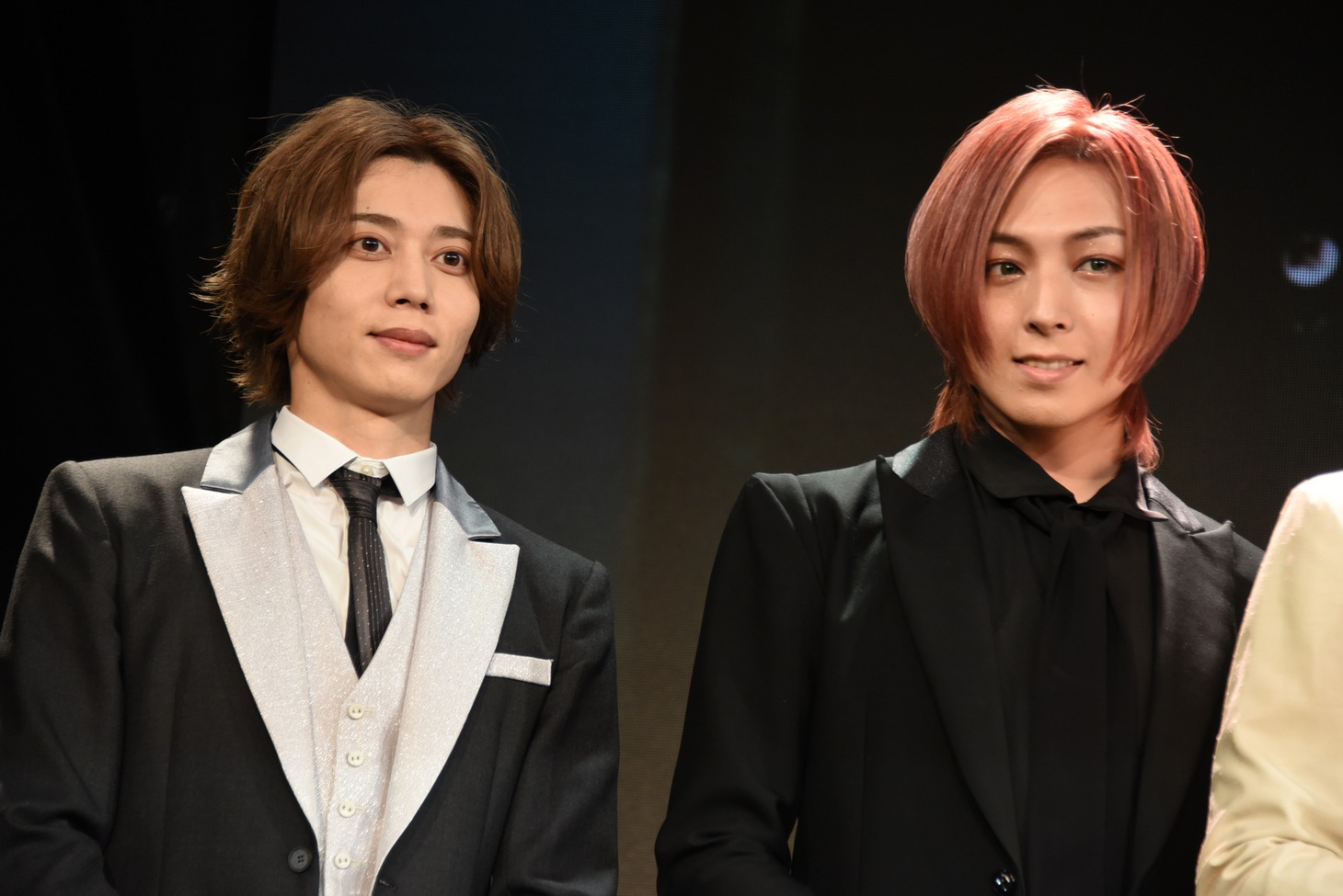 左から染谷俊之、蒼井翔太。