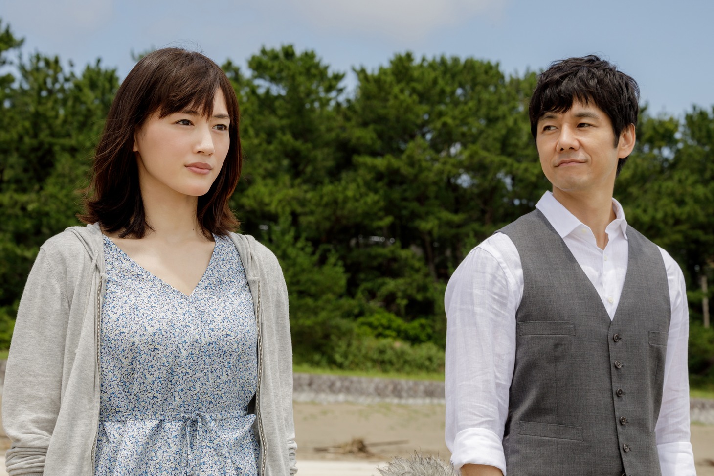 映画「奥様は、取り扱い注意」