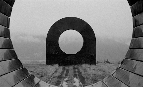 「最後にして最初の人類」