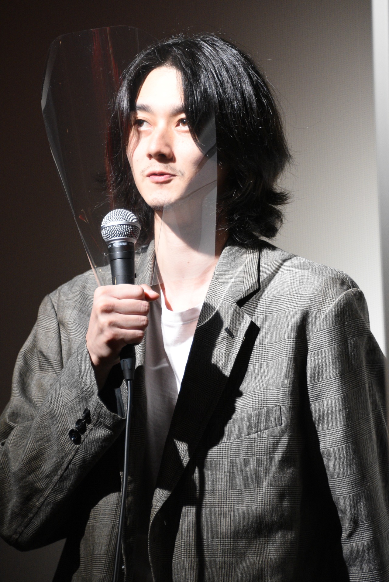 柳俊太郎