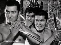 「広域暴力 流血の縄張」