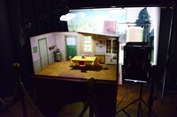 「アーヤと魔女」展より、ライティングコーナー。