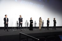 「キャラクター」初日舞台挨拶の様子。