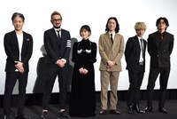 「キャラクター」初日舞台挨拶の様子。