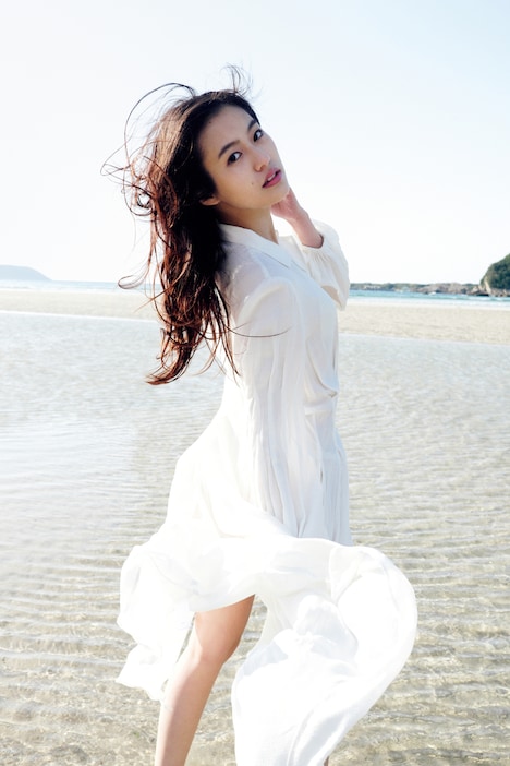 「月刊 恒松祐里　優」より。