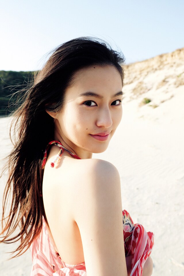 「月刊 恒松祐里　優」より。