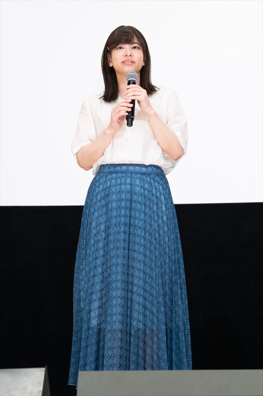 島袋美由利