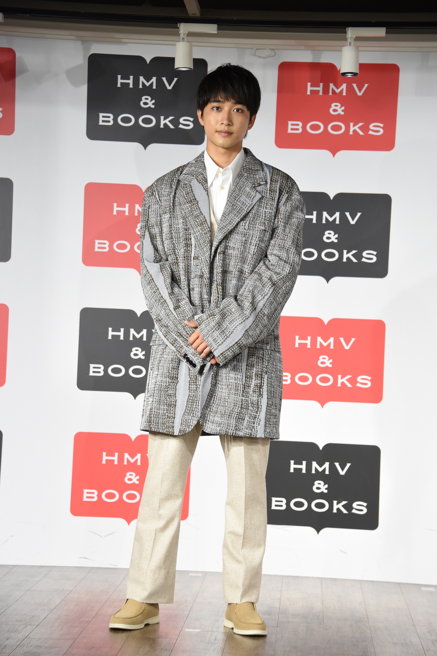 佐藤寛太