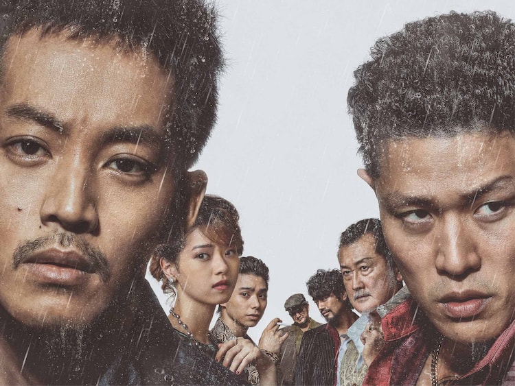 松坂桃李と鈴木亮平が広島死闘！「孤狼の血 LEVEL2」予告2種を解禁 