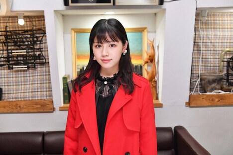 森林映美役の渡邉美穂。