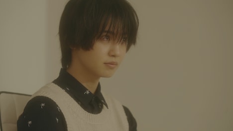 ゆうたろう演じるタクミ。