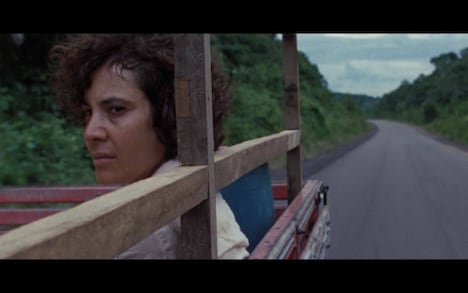 「天空の下で」