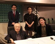 下段左から渡辺宙明、横川寛人。上段左から音楽プロデューサーの西耕一、作詞担当の田野倉健之。
