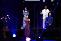 Netflixオリジナルシリーズ「全裸監督 シーズン2」ワールドプレミアの様子。