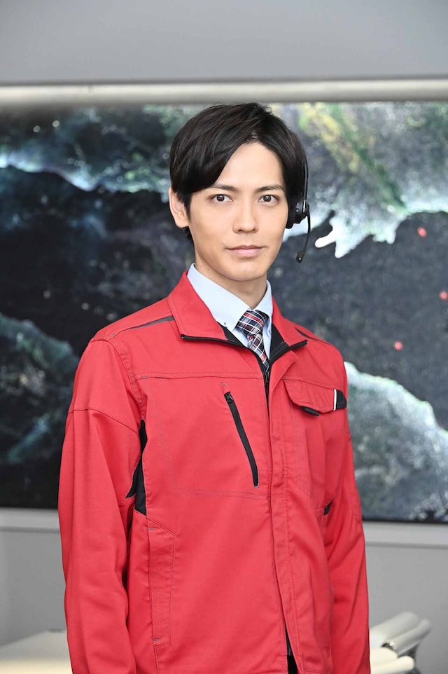 猪塚健太演じる目黒大知。